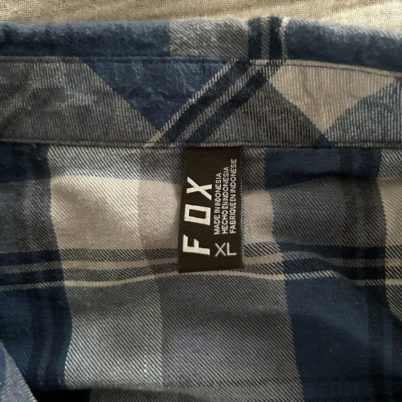 Fox cardigan - Picture 2 of 2